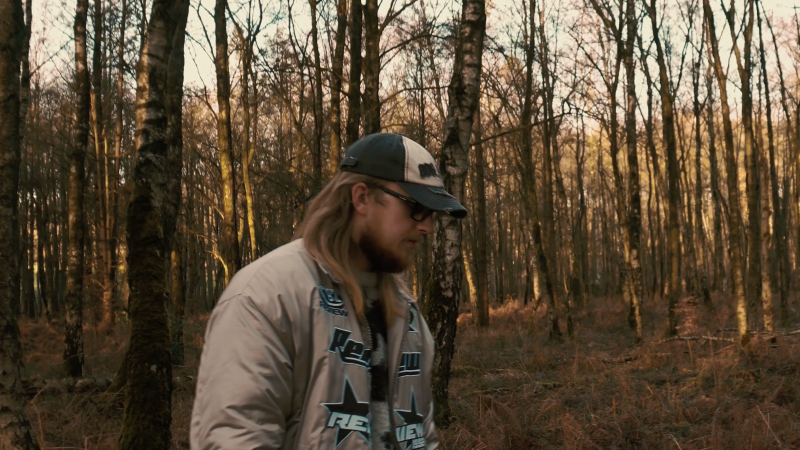 Supra - Raucherpause Thumbnail